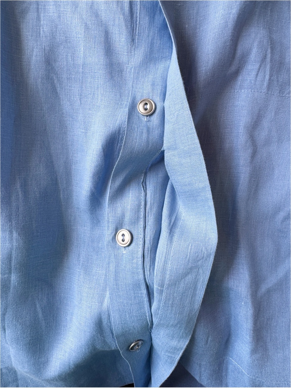 PLANET By Lauren G Handkerchief Linen Signature Button Front Shirt  in Blue - Picture 11 of 13
